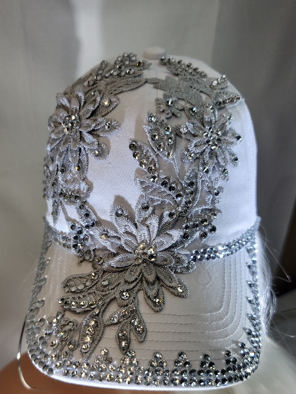 Embellished White Floral Rhinestone Baseball Cap